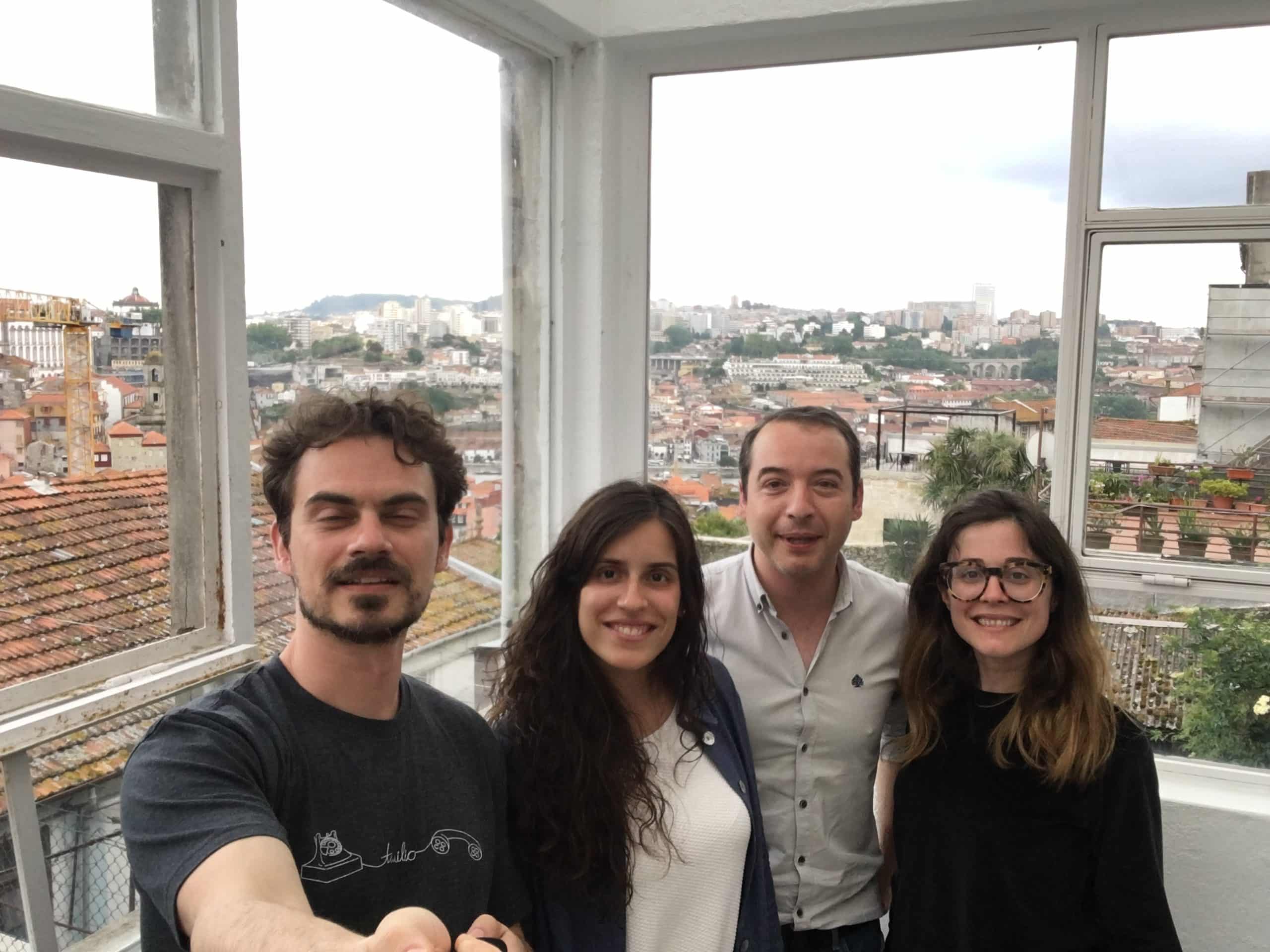 coworking portugal selfie